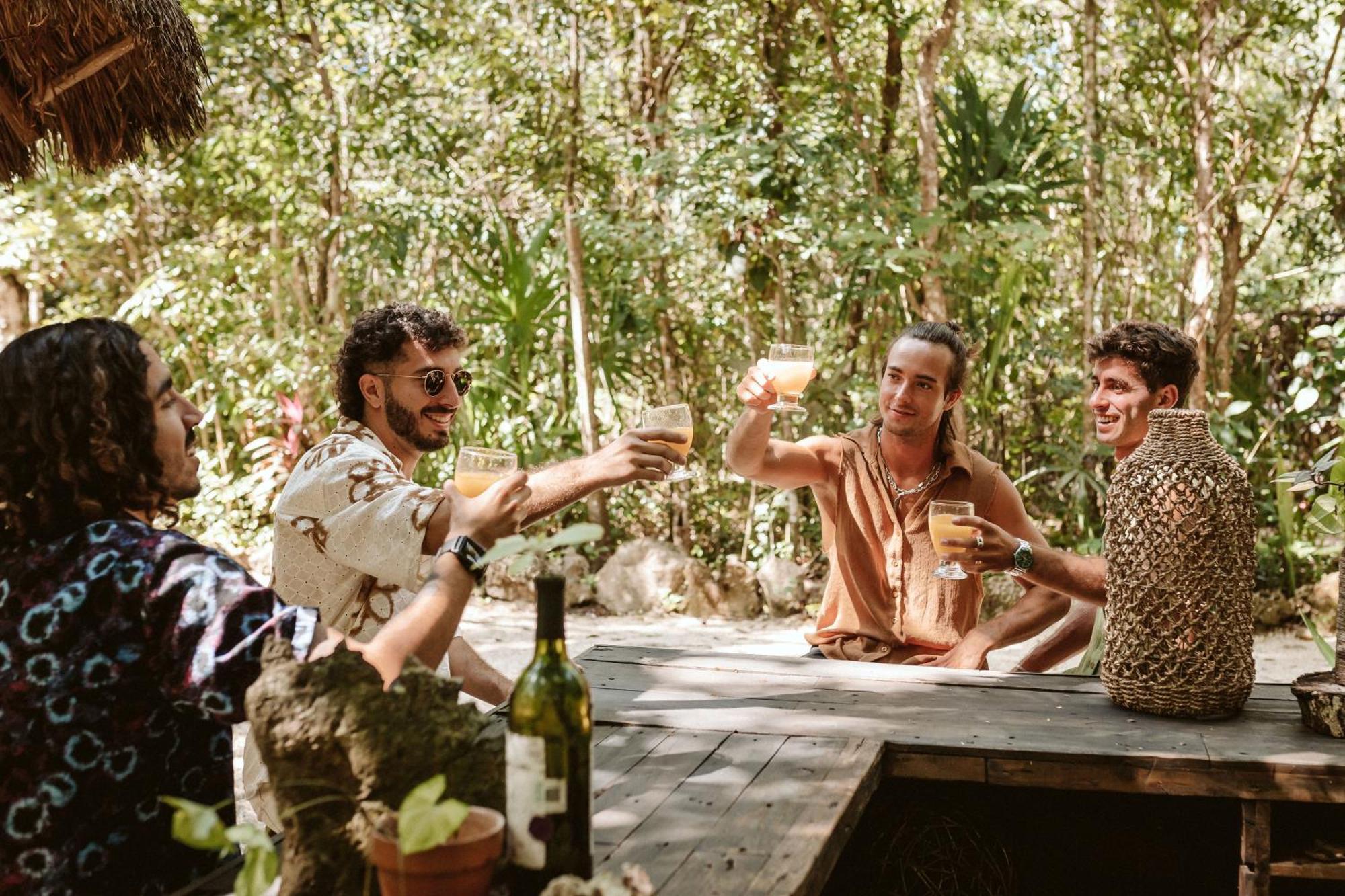 Madre Tierra Eco Habitat Vendégház Puerto Morelos Kültér fotó