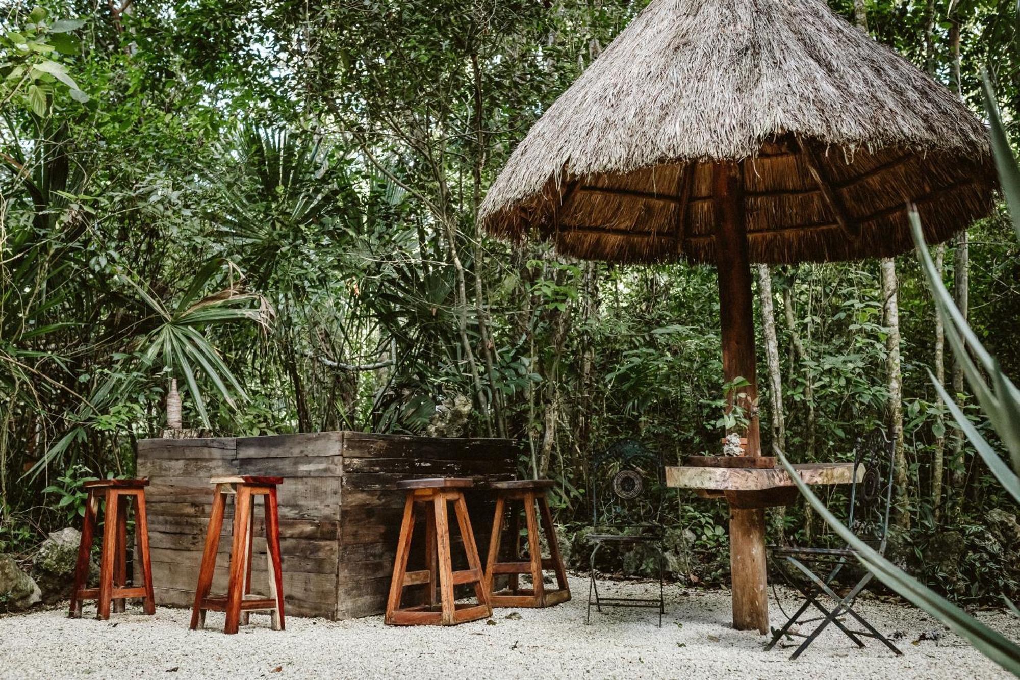 Madre Tierra Eco Habitat Vendégház Puerto Morelos Kültér fotó